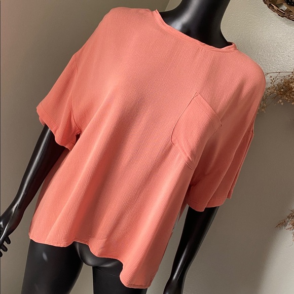 Sonoma Goods For Life Tops - Women's Short Sleeve Tee in Coral NWTs